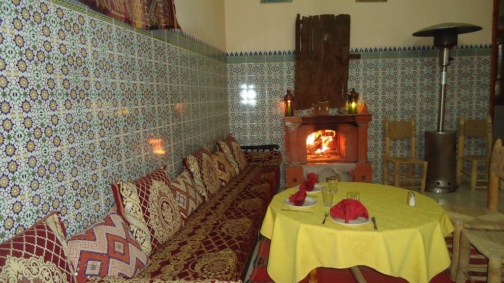 Kasbah Restaurant Amazir Bed and Breakfast Tinghir Exteriör bild